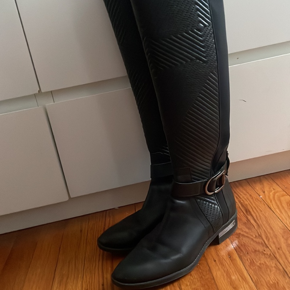Black Knee boots